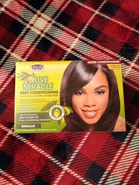 African Pride Olive Miracle Deep Conditioning Anti Break No Lye Relaxer- Regular